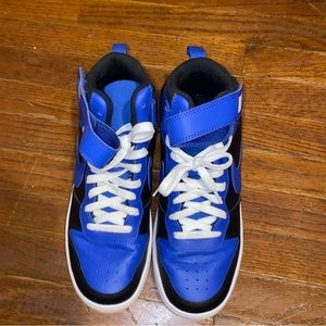 Nike court borough Mid 2